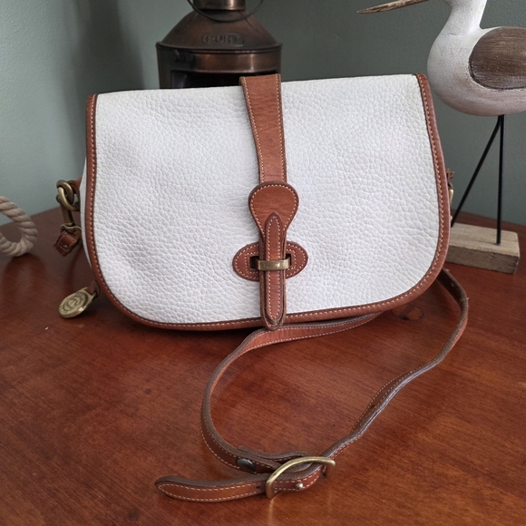 Dooney & Bourke Equestrian Crossbody White Tan Pebbled Leather Bag Vintage 80s - Picture 16 of 16